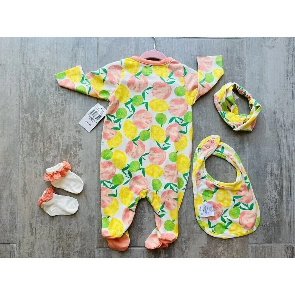 JESSICA SIMPSON Baby Girl Sleeper One Piece Outfit Bib Socks Headband Set 0-3m